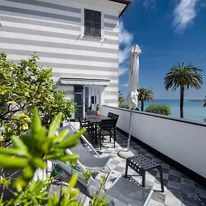  Apartment Casa Garibalda - Seafronf
