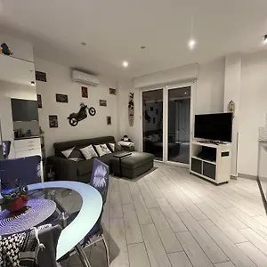 Casa Di Amos Con Parcheggio Privato Appartement